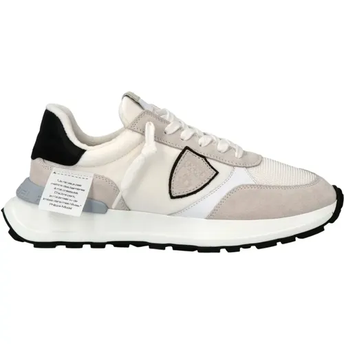 Beige Antibes Mondial Sneakers Women , female, Sizes: 5 UK, 7 UK, 8 UK, 3 UK, 6 UK, 4 UK - Philippe Model - Modalova