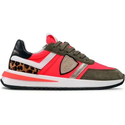 Tropez 2.1 Low Sports Shoes , female, Sizes: 3 UK - Philippe Model - Modalova