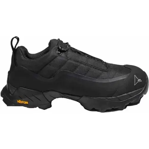 Schwarze Trail Running Sneakers , Herren, Größe: 43 EU - ROA - Modalova
