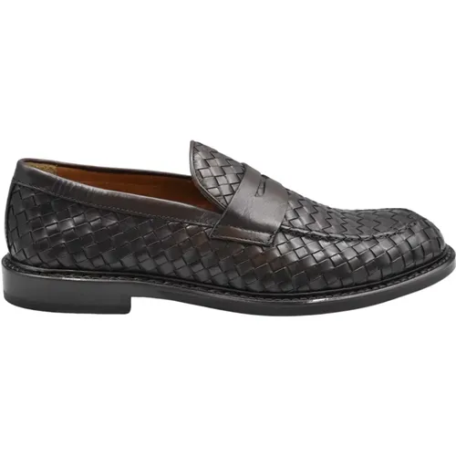 Men's Shoes Laced Ss24 , male, Sizes: 8 UK, 7 UK, 9 UK, 10 UK - Doucal's - Modalova