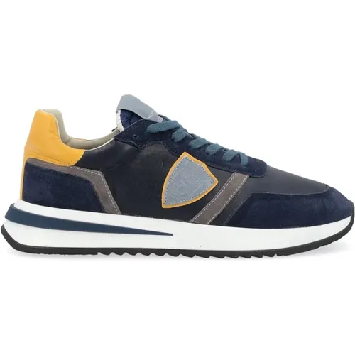 Low Top Sneakers Tropez 2.1 , male, Sizes: 7 UK, 10 UK, 8 UK, 11 UK, 9 UK - Philippe Model - Modalova