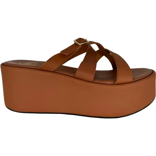 Stylish Cognac Leather Platform Sandal , female, Sizes: 3 UK, 8 UK, 6 UK, 7 UK - ATP Atelier - Modalova