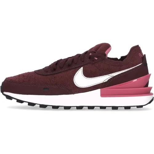 Burgundy Crush Sneaker with Waffle Sole , female, Sizes: 3 UK, 5 1/2 UK, 7 UK, 4 1/2 UK, 5 UK - Nike - Modalova