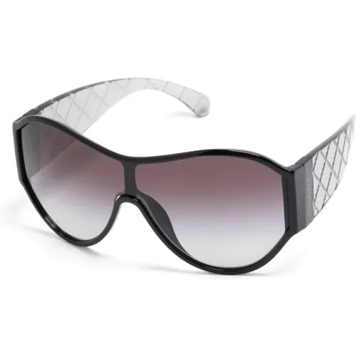 Stylische Sonnenbrille für den täglichen Gebrauch , Damen, Größe: 40 MM - Chanel - Modalova