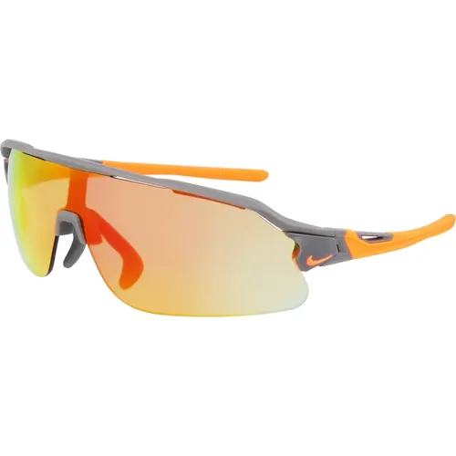 Shield Sonnenbrille Flyfree Stil , Herren, Größe: ONE Size - Nike - Modalova