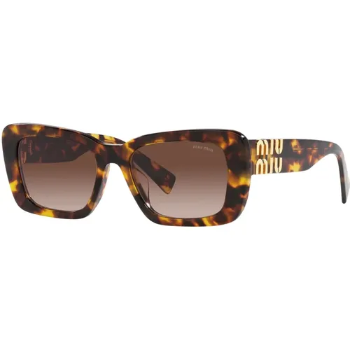 Havana Sunglasses with Shaded Lenses , female, Sizes: 53 MM - Miu Miu - Modalova