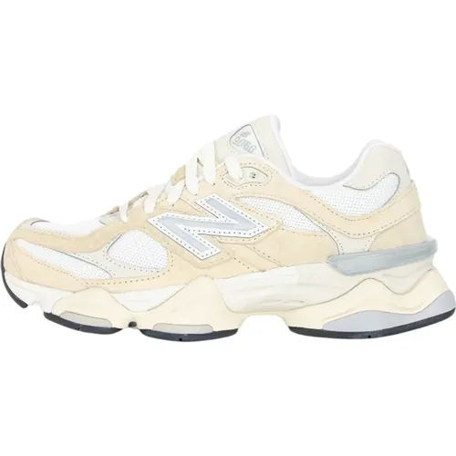 Innovative Ivory 9060 Sneakers , unisex, Sizes: 8 UK, 10 1/2 UK, 3 1/2 UK, 6 1/2 UK, 13 1/2 UK, 3 UK, 7 1/2 UK, 11 UK, 4 UK, 11 1/2 UK, 4 1/2 UK, 12 1 - New Balance - Modalova