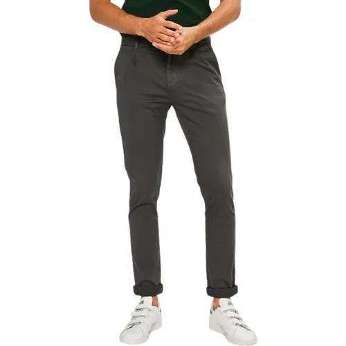 Grey Chino Cargo Trousers Slim Fit , male, Sizes: W38 - Calvin Klein - Modalova