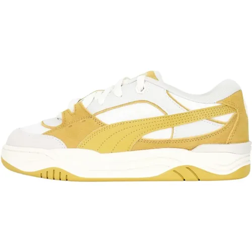 Skater-inspirierte weiße und goldene Sneakers , Damen, Größe: 36 EU - Puma - Modalova