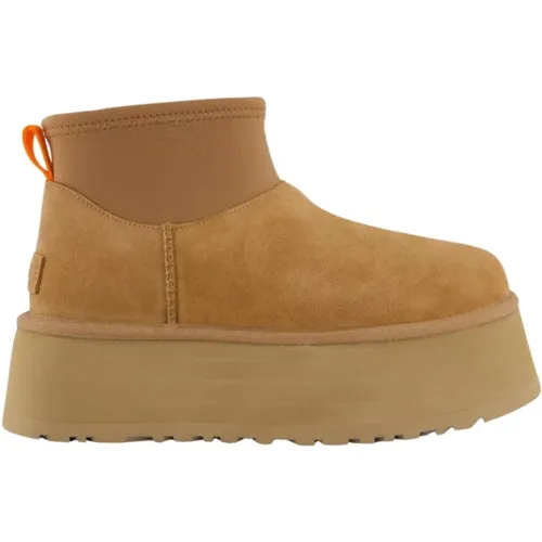 Classic Mini Dipper Boots , female, Sizes: 6 UK, 5 UK, 10 UK, 3 UK, 4 UK, 8 UK, 7 UK, 9 UK - Ugg - Modalova