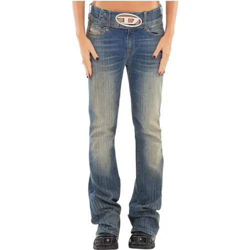 Oval D Gürtel Bootcut Jeans Diesel - Diesel - Modalova