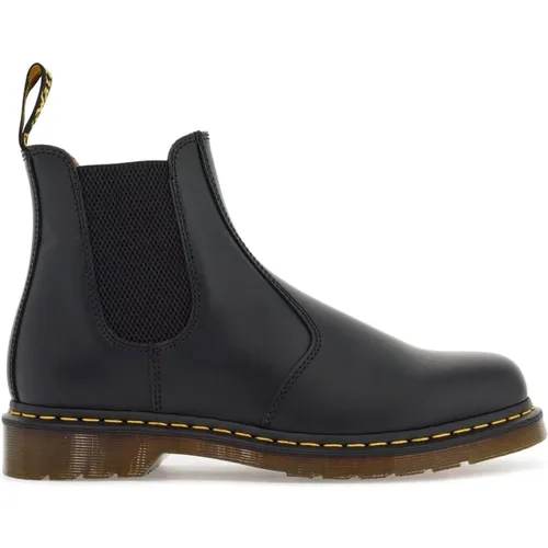 Classic Chelsea Leather Ankle Boots , male, Sizes: 11 UK, 9 UK, 6 UK, 8 UK, 10 UK, 7 UK - Dr. Martens - Modalova