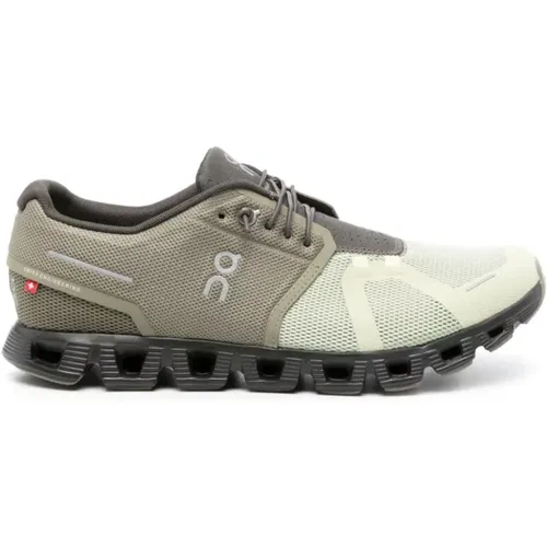 Green Cloud 5 Running Sneakers , male, Sizes: 10 UK, 9 UK, 8 1/2 UK, 10 1/2 UK, 11 UK - ON Running - Modalova