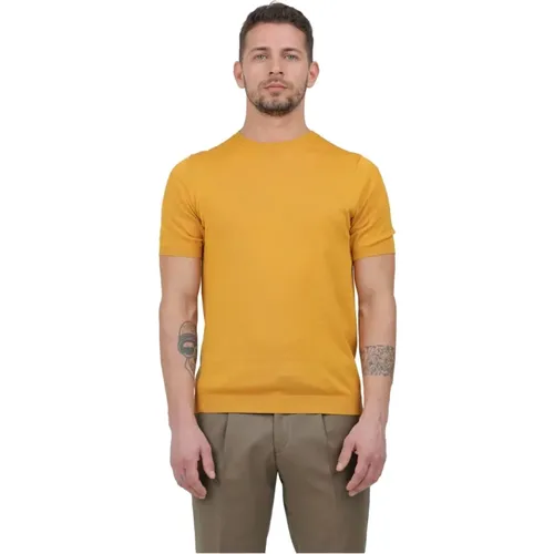 T-Shirts , male, Sizes: XL, S, L, M - Irish Crone - Modalova