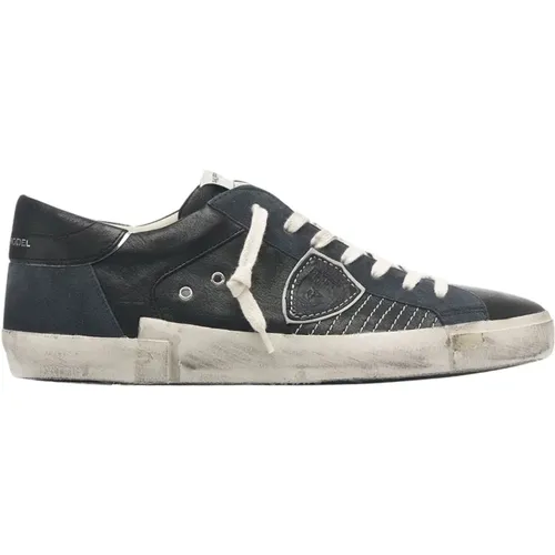 Low Top Sneakers with Destroyed Details , male, Sizes: 6 UK, 7 UK, 8 UK, 11 UK - Philippe Model - Modalova