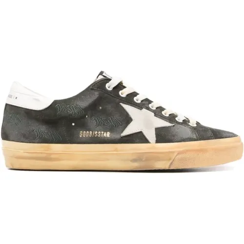 Suede Star Sneakers , male, Sizes: 10 UK, 9 UK, 8 UK, 6 UK, 7 UK, 11 UK - Golden Goose - Modalova