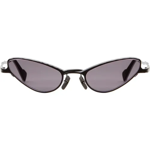 Matte Oval Cat-Eye Sunglasses , female, Sizes: ONE SIZE - Kuboraum - Modalova