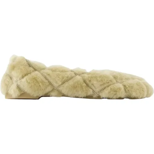 Shearling Ballerinas - Color , female, Sizes: 6 UK, 3 UK, 7 UK - Burberry - Modalova