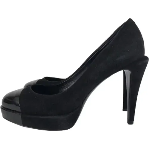 Pre-owned Suede heels , female, Sizes: 4 UK - Chanel Vintage - Modalova