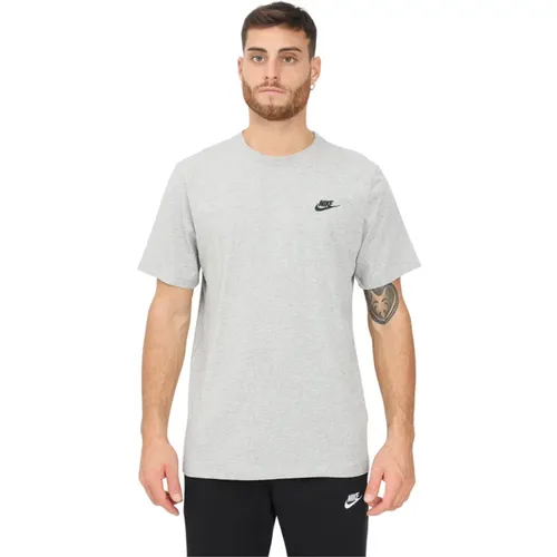 Sportswear Club T-Shirt in Grau , unisex, Größe: XS - Nike - Modalova
