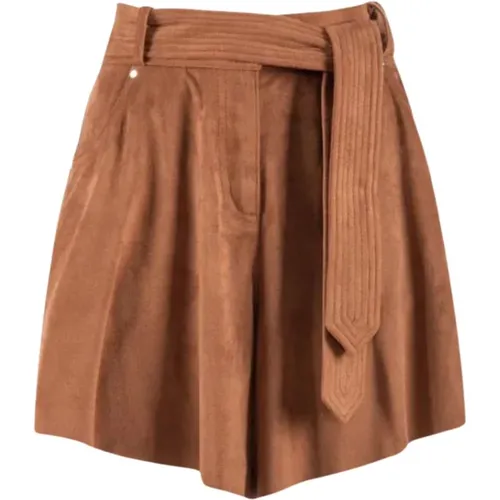 Eco-Suede Shorts - Dynamic Style , female, Sizes: M - Nenette - Modalova