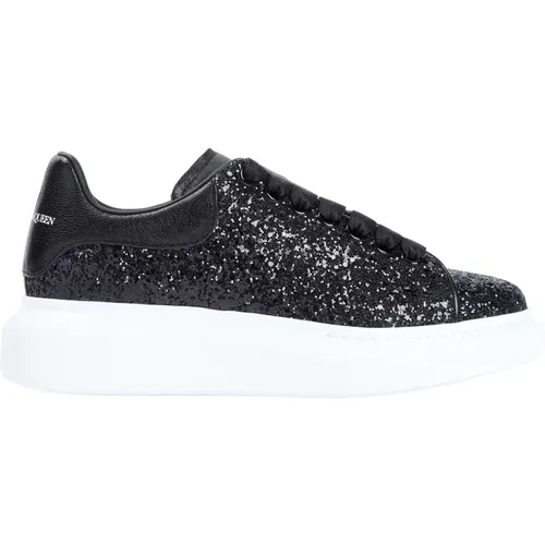 Sneakers for Men and Women , female, Sizes: 3 UK - alexander mcqueen - Modalova