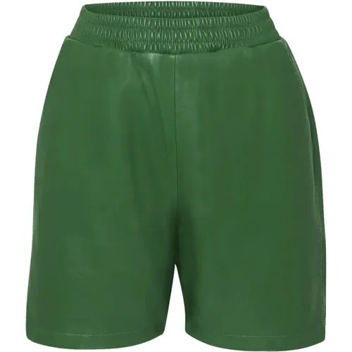 Emerald Foly Shorts , female, Sizes: M, L, S - Oakwood - Modalova