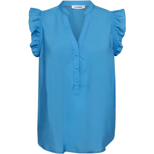 Frill Top mit V-Ausschnitt Klar Blau - Co'Couture - Modalova