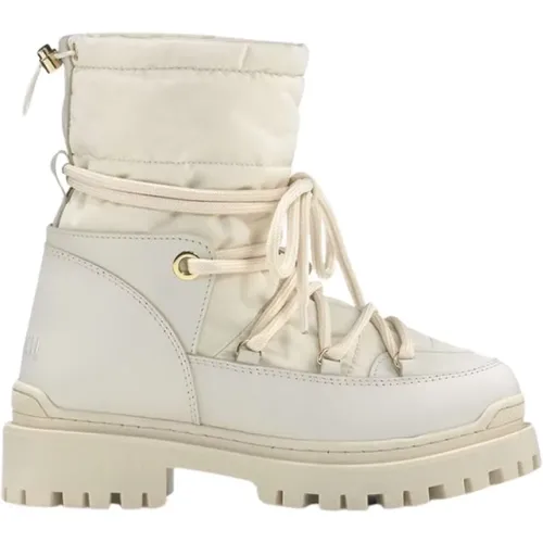 Handmade Waterproof Snow Boots , female, Sizes: 6 UK, 3 UK, 5 UK, 7 UK - Inuikii - Modalova