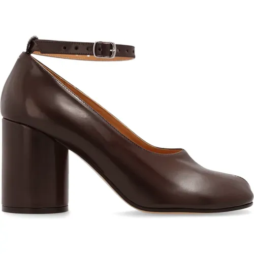 Heeled Shoes , female, Sizes: 3 UK, 4 1/2 UK, 3 1/2 UK, 5 1/2 UK, 6 UK, 4 UK, 5 UK - Maison Margiela - Modalova