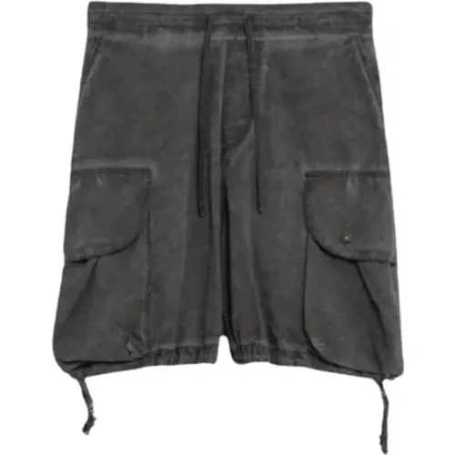 Unisex Nylon Shorts in Schwarz - A Paper Kid - Modalova