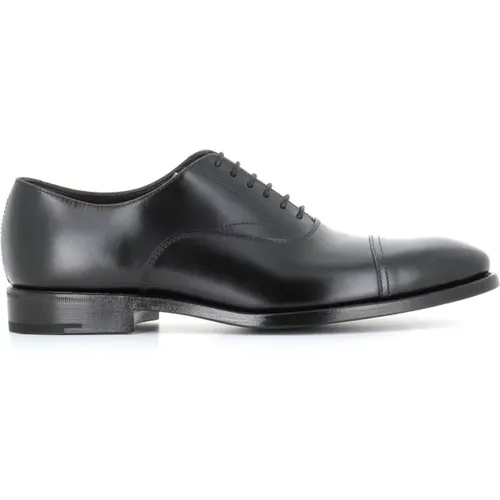 Classic Oxford Leather Shoes , male, Sizes: 9 1/2 UK, 5 UK, 11 UK, 10 UK, 6 UK, 7 1/2 UK, 7 UK, 12 UK, 8 1/2 UK - Henderson - Modalova