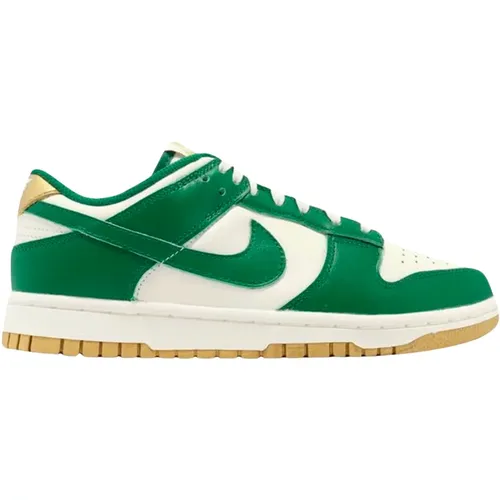 Limitierte Auflage Malachite University Gold Sneaker , Damen, Größe: 35 1/2 EU - Nike - Modalova