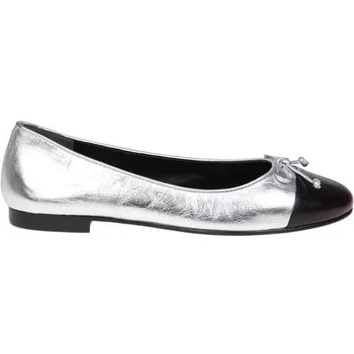 Metallic Leather Ballerina Shoes Silver/Black , female, Sizes: 6 UK, 3 UK, 4 UK, 3 1/2 UK, 4 1/2 UK, 5 1/2 UK - TORY BURCH - Modalova