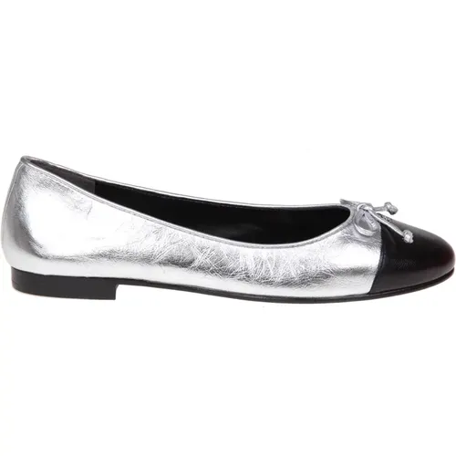 Metallic Leather Ballerina Shoes Silver/Black , female, Sizes: 6 UK, 5 UK, 3 UK, 4 UK, 3 1/2 UK, 4 1/2 UK, 5 1/2 UK - TORY BURCH - Modalova