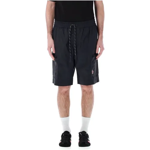 Bermuda Shorts with Elastic Waistband , male, Sizes: L - Moncler - Modalova