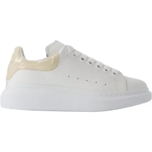 Pre-owned Leather sneakers , male, Sizes: 5 UK - Alexander McQueen Pre-owned - Modalova