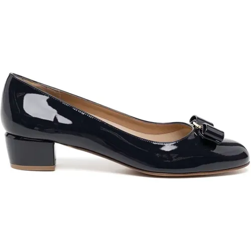 Vara 1 Patent Pumps , female, Sizes: 8 UK - Salvatore Ferragamo - Modalova