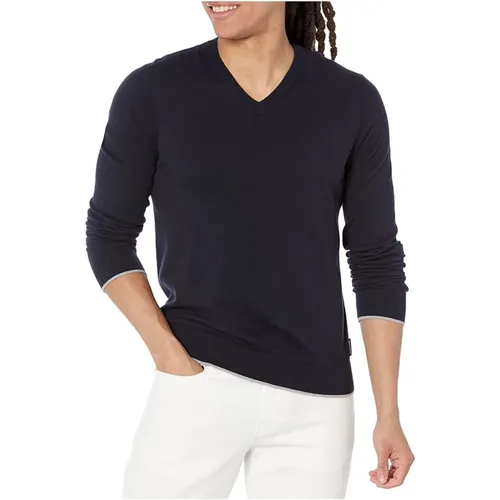 Logo Sweater Stylish Basic , male, Sizes: M, XL, 2XL - Emporio Armani - Modalova