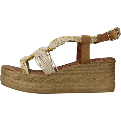 Elegante Keilsandalen mit Schnallenverschluss - MTNG - Modalova