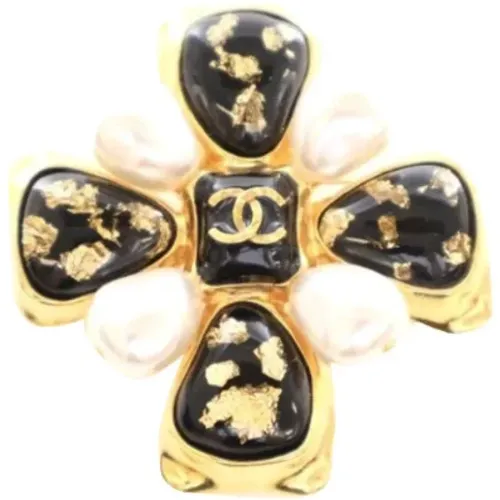 Pre-owned Metal brooches , female, Sizes: ONE SIZE - Chanel Vintage - Modalova