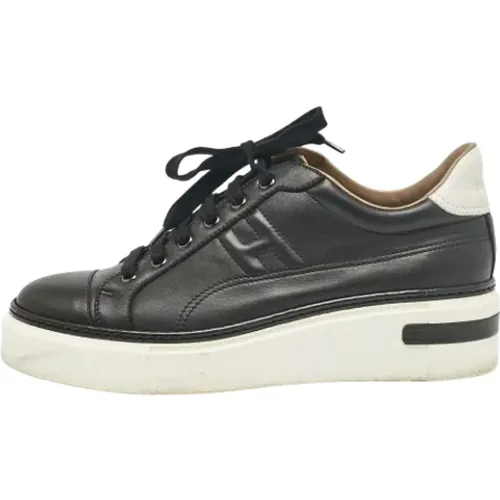 Pre-owned Leather sneakers , female, Sizes: 6 1/2 UK - Hermès Vintage - Modalova