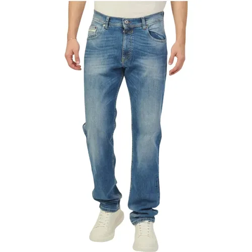 Regular Fit 5-Pocket Jeans Waschen , Herren, Größe: W34 - Bugatti - Modalova