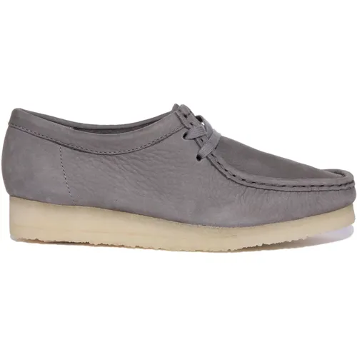 Grey Wallabee Womens Shoes , female, Sizes: 6 1/2 UK, 7 UK, 8 1/2 UK - Clarks - Modalova