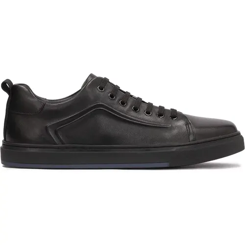 Schwarze Herren-Sneaker mit geprägtem Muster - Kazar - Modalova