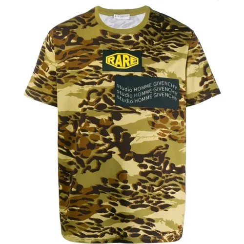 Stylish Camouflage Print T-Shirt for Men , male, Sizes: S - Givenchy - Modalova