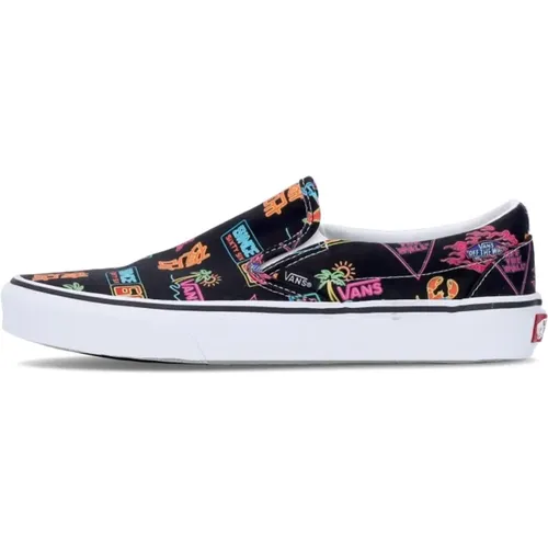 Low-top Slip-on Sneakers Black/neon , male, Sizes: 12 UK - Vans - Modalova