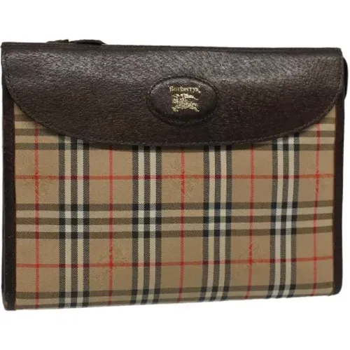 Pre-owned Nylon clutches - Burberry Vintage - Modalova