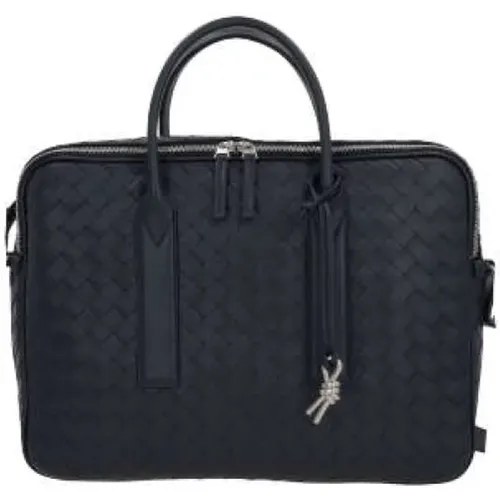 Dark Blue Intrecciato Leather Business Bag , male, Sizes: ONE SIZE - Bottega Veneta - Modalova