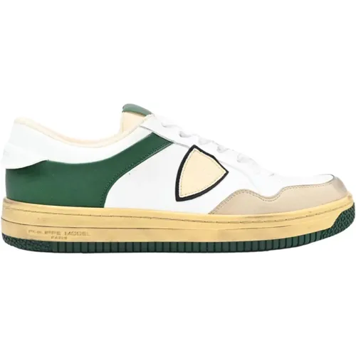 Low Top Sneakers in White Green Mix , male, Sizes: 10 UK, 7 UK, 11 UK, 9 UK, 6 UK, 8 UK, 12 UK - Philippe Model - Modalova